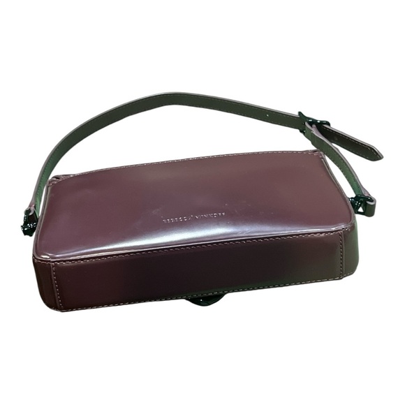 Rebecca Minkoff The “G” Small Leather Shoulder Bag with Dust Bag. - Picture 7 of 10